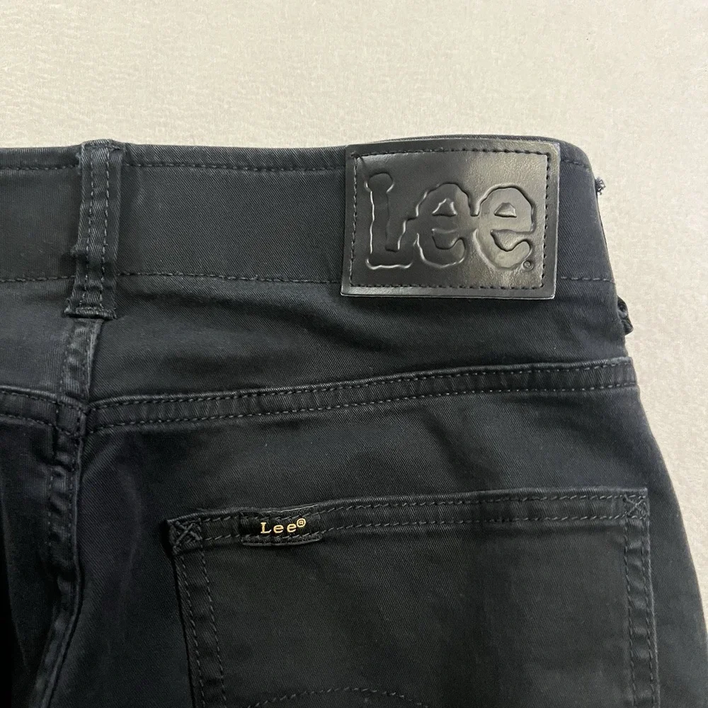 Lee Pants Men's Size 29x32 (Fits 29x31) Black Slim Straight Stretch
